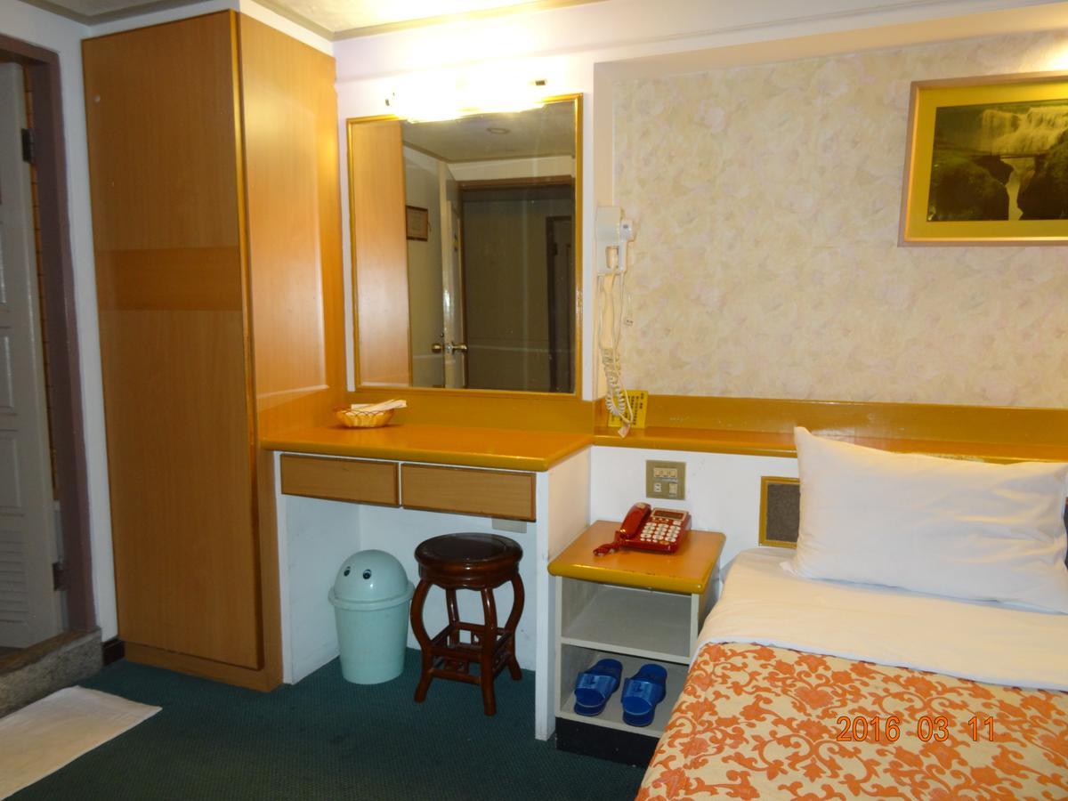 Jia Xin Hotel Ťia-i Exteriér fotografie