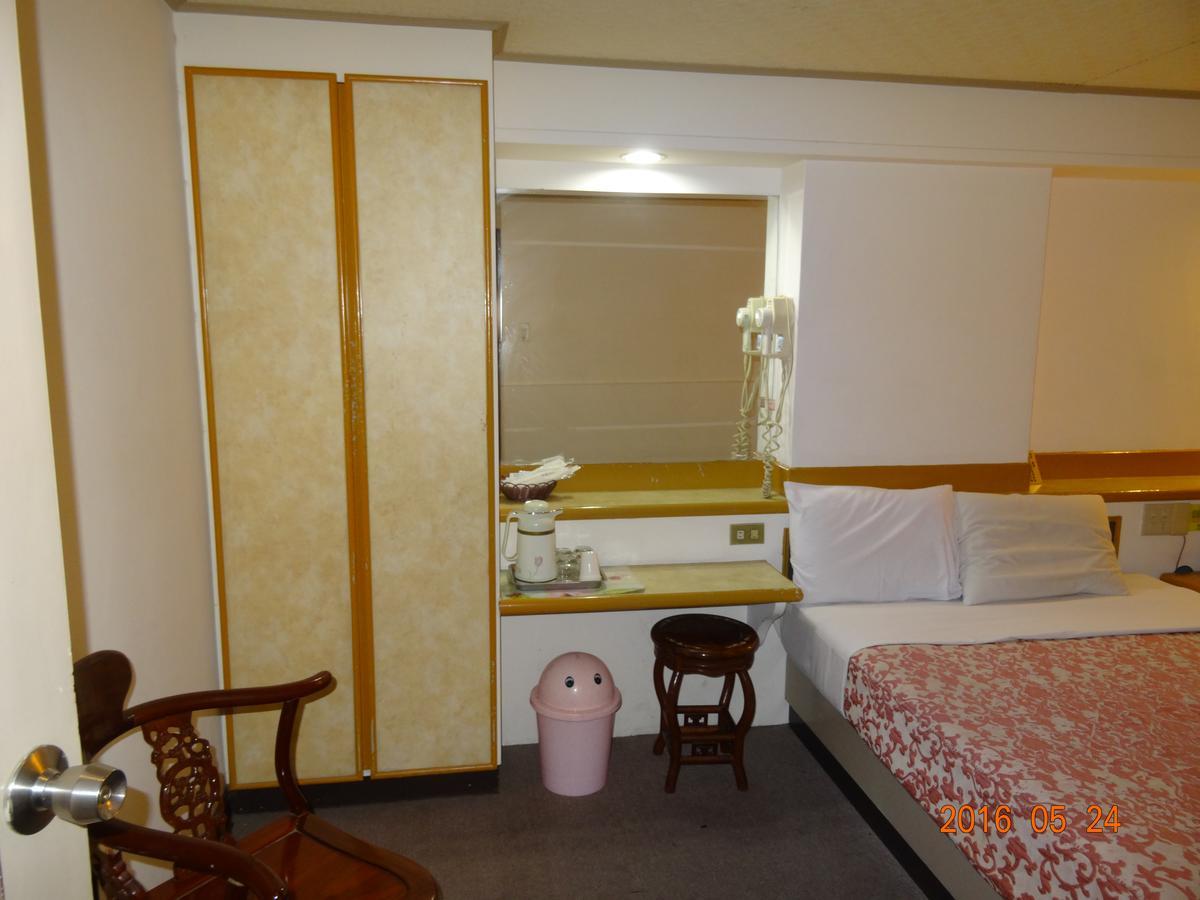 Jia Xin Hotel Ťia-i Exteriér fotografie